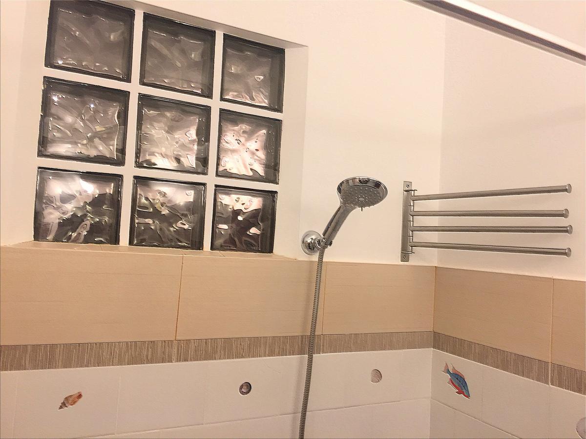 One Bedroom French Embassy Apartament *